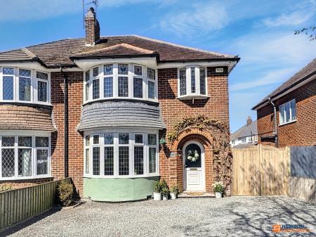 3 bedroom Semi-detached house for sale in Forest Road, Coalville, LE67