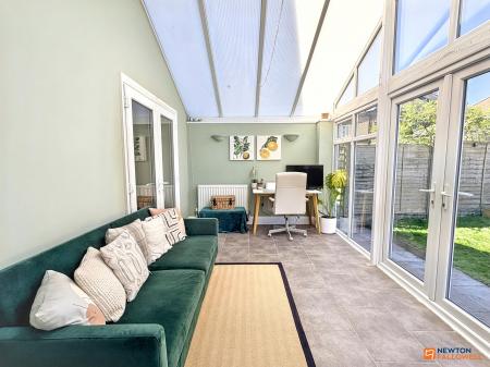 3 bedroom Semi-detached house for sale in Forest Road, Coalville, LE67