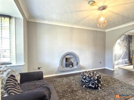 4 bedroom Detached house for sale in The Limes, Ravenstone, LE67