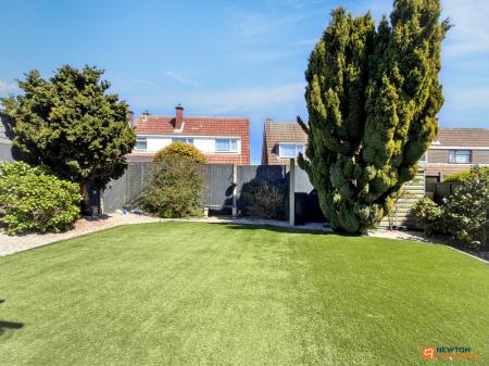 4 bedroom Detached house for sale in The Limes, Ravenstone, LE67