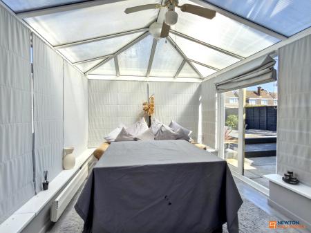 4 bedroom Detached house for sale in The Limes, Ravenstone, LE67