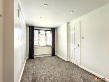 4 bedroom Detached house for sale in The Limes, Ravenstone, LE67