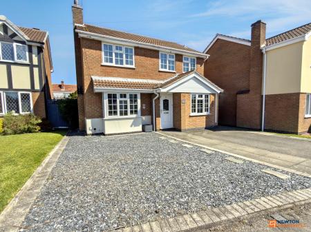 4 bedroom Detached house for sale in The Limes, Ravenstone, LE67