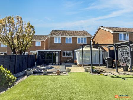 4 bedroom Detached house for sale in The Limes, Ravenstone, LE67