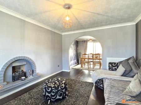 4 bedroom Detached house for sale in The Limes, Ravenstone, LE67
