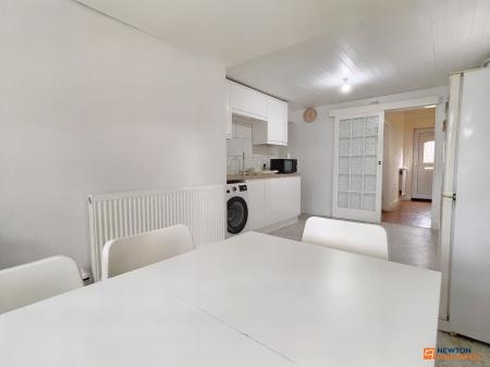 3 bedroom Semi-detached house for sale in Hermitage Road, Whitwick, LE67