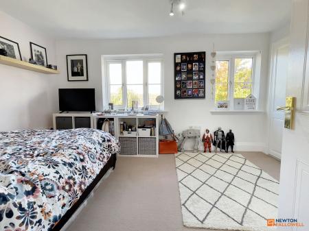 3 bedroom Terraced House for sale in Merlin Close, Rothley, LE7