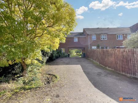3 bedroom Terraced House for sale in Merlin Close, Rothley, LE7