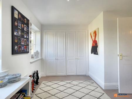 3 bedroom Terraced House for sale in Merlin Close, Rothley, LE7