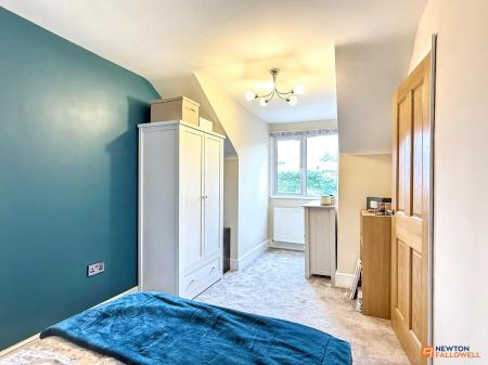 4 bedroom Detached house for sale in Chapel Street, Ibstock, LE67