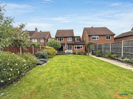 4 bedroom Detached house for sale in Chapel Street, Ibstock, LE67
