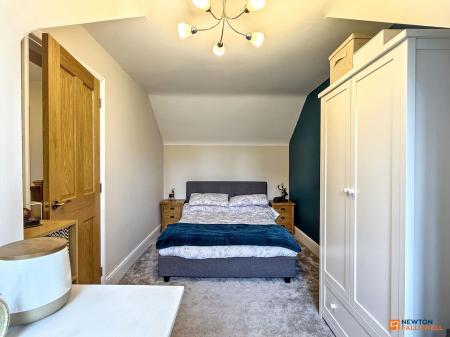 4 bedroom Detached house for sale in Chapel Street, Ibstock, LE67