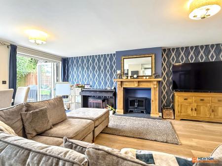 4 bedroom Detached house for sale in Chapel Street, Ibstock, LE67
