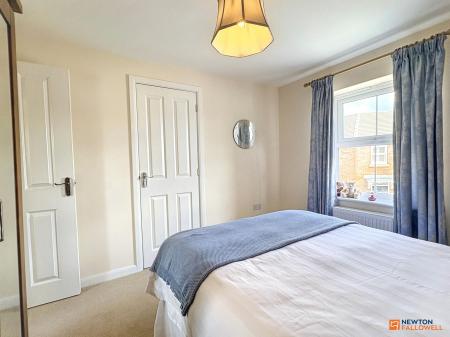 2 bedroom Detached house for sale in Headstock Close, Coalville, LE67