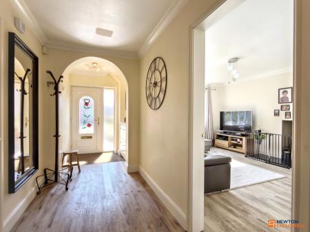 4 bedroom Detached house for sale in Chandlers Croft, Ibstock, LE67