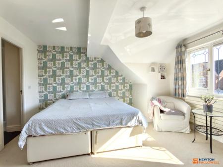 4 bedroom Detached house for sale in Chandlers Croft, Ibstock, LE67