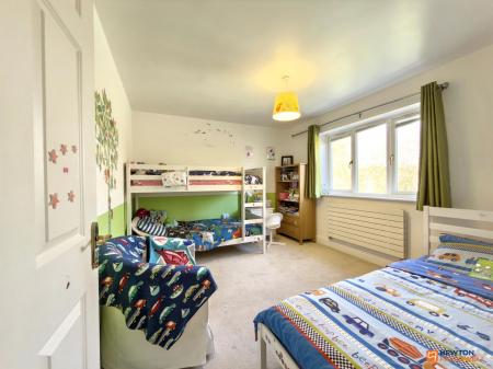 4 bedroom Detached house for sale in Chandlers Croft, Ibstock, LE67