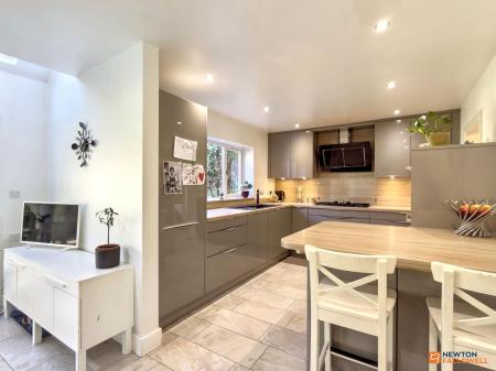 4 bedroom Detached house for sale in Chandlers Croft, Ibstock, LE67