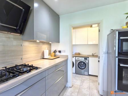 4 bedroom Detached house for sale in Chandlers Croft, Ibstock, LE67