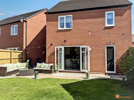 4 bedroom Detached house for sale in Mill Hill Wood Way, Ibstock, LE67