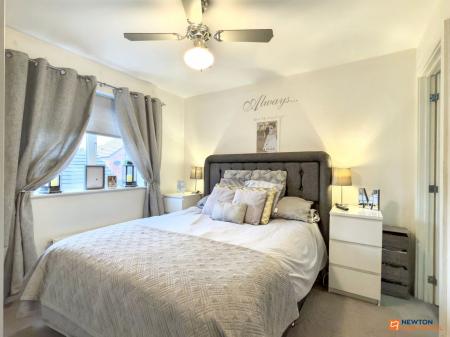4 bedroom Detached house for sale in Mill Hill Wood Way, Ibstock, LE67