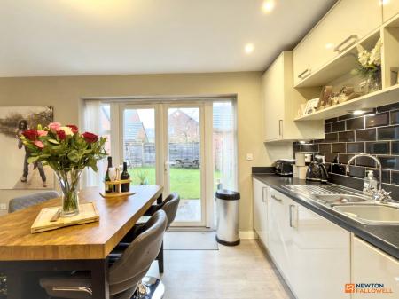 4 bedroom Detached house for sale in Mill Hill Wood Way, Ibstock, LE67