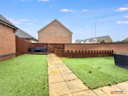 4 bedroom Detached house for sale in Baker Grove, Ibstock, LE67