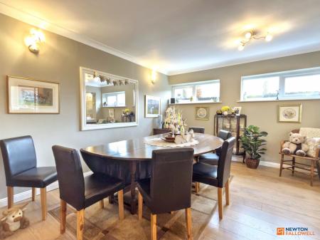 4 bedroom Detached house for sale in Station Road, Hugglescote, LE67