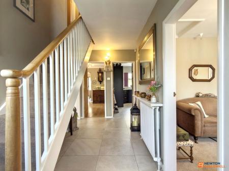 4 bedroom Detached house for sale in Station Road, Hugglescote, LE67
