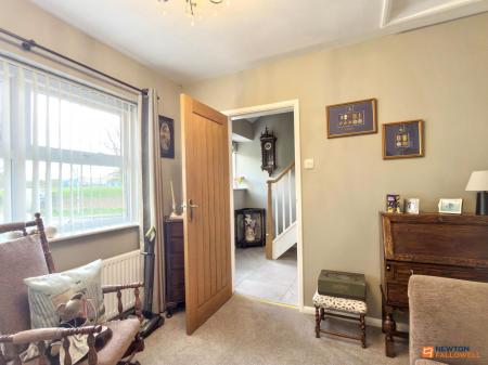 4 bedroom Detached house for sale in Station Road, Hugglescote, LE67