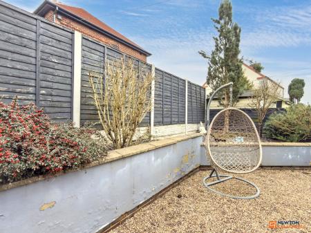 2 bedroom Semi-detached house for sale in Manor Road, Donington Le Heath, LE67