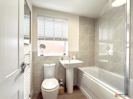 3 bedroom Detached house for sale in Primrose Drive, Coalville, LE67