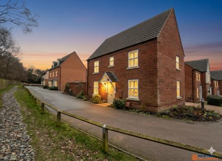 Primrose Drive, Coalville, LE67