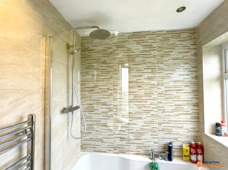 3 bedroom Semi-detached house for sale in St. Johns Close, Heather, LE67