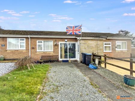 1 bedroom Terraced bungalow for sale in The Rushes, Markfield, LE67
