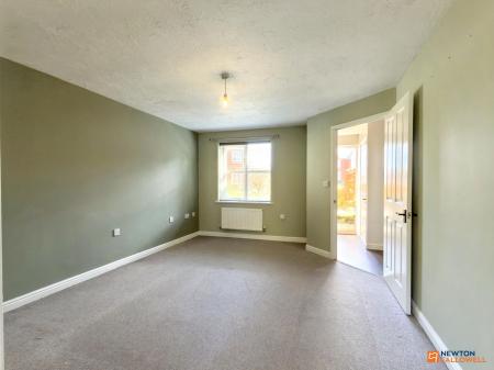 3 bedroom Semi-detached house for sale in Maynard Close, Bagworth, LE67