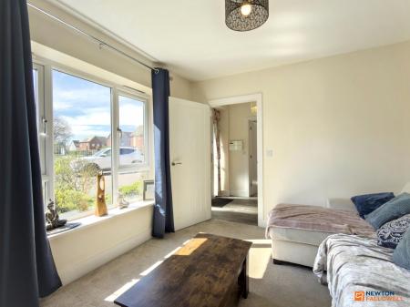 4 bedroom Detached house for sale in Buckthorn Road, Coalville, LE67