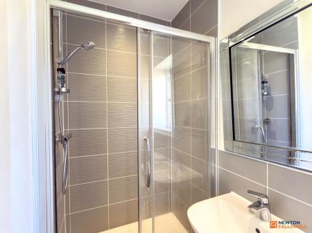 4 bedroom Detached house for sale in Buckthorn Road, Coalville, LE67