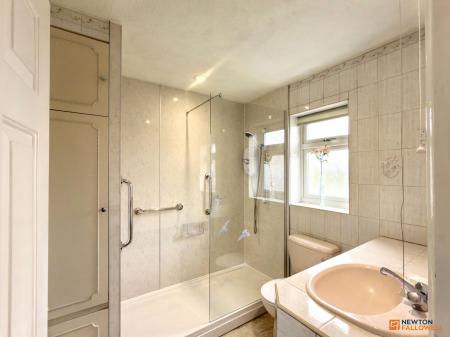 2 bedroom Detached house for sale in St. Saviours Road, Coalville, LE67