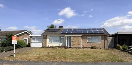Oakham Drive, Coalville, LE67