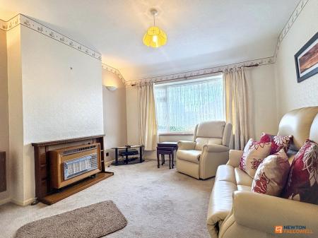 2 bedroom Semi-detached bungalow for sale in Hilary Crescent, Whitwick, LE67