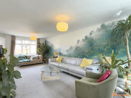 4 bedroom Detached house for sale in Gadsby Road, Heather, LE67