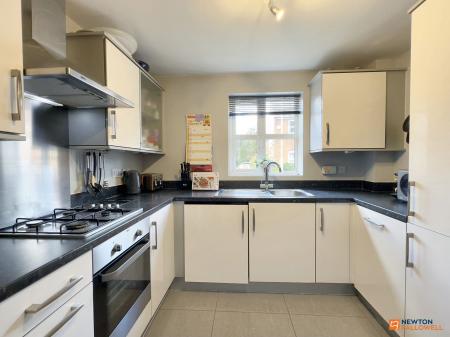 4 bedroom Terraced House for sale in Usbourne Way, Ibstock, LE67