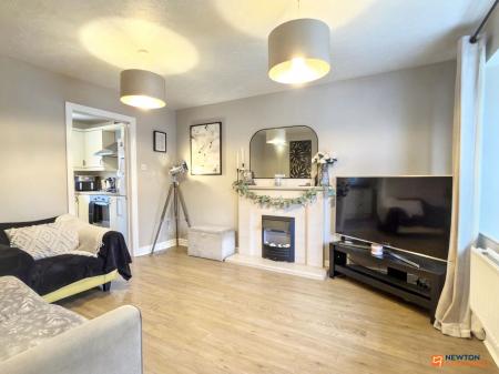 3 bedroom Semi-detached house for sale in Ashford Road, Whitwick, LE67