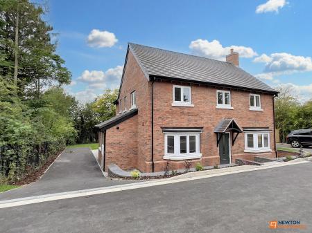 Langsmead Place, Coalville, LE67