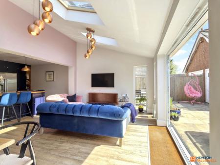 4 bedroom Detached house for sale in Church Lane, Whitwick, LE67