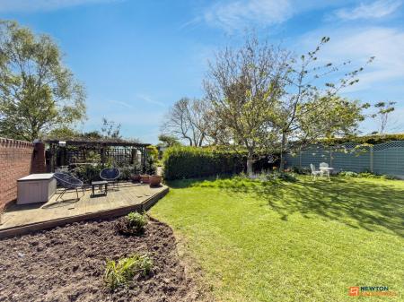 4 bedroom Detached house for sale in Church Lane, Whitwick, LE67