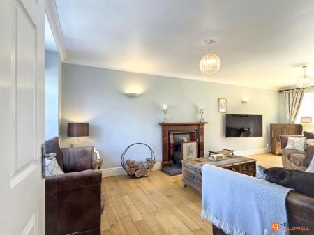 4 bedroom Detached house for sale in Church Lane, Whitwick, LE67