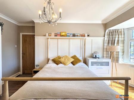 3 bedroom Semi-detached house for sale in Forest Road, Coalville, LE67