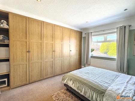 3 bedroom Semi-detached house for sale in Forest Road, Coalville, LE67